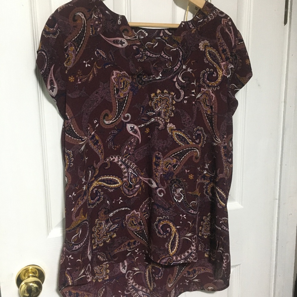 Women's Paisley Short-Sleeve Top - Burgundy